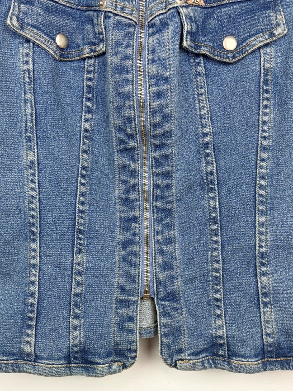 Vtg EXPRESS Jean Denim Vest Zip Front Size Small 90s Western - Picture 8 of 9